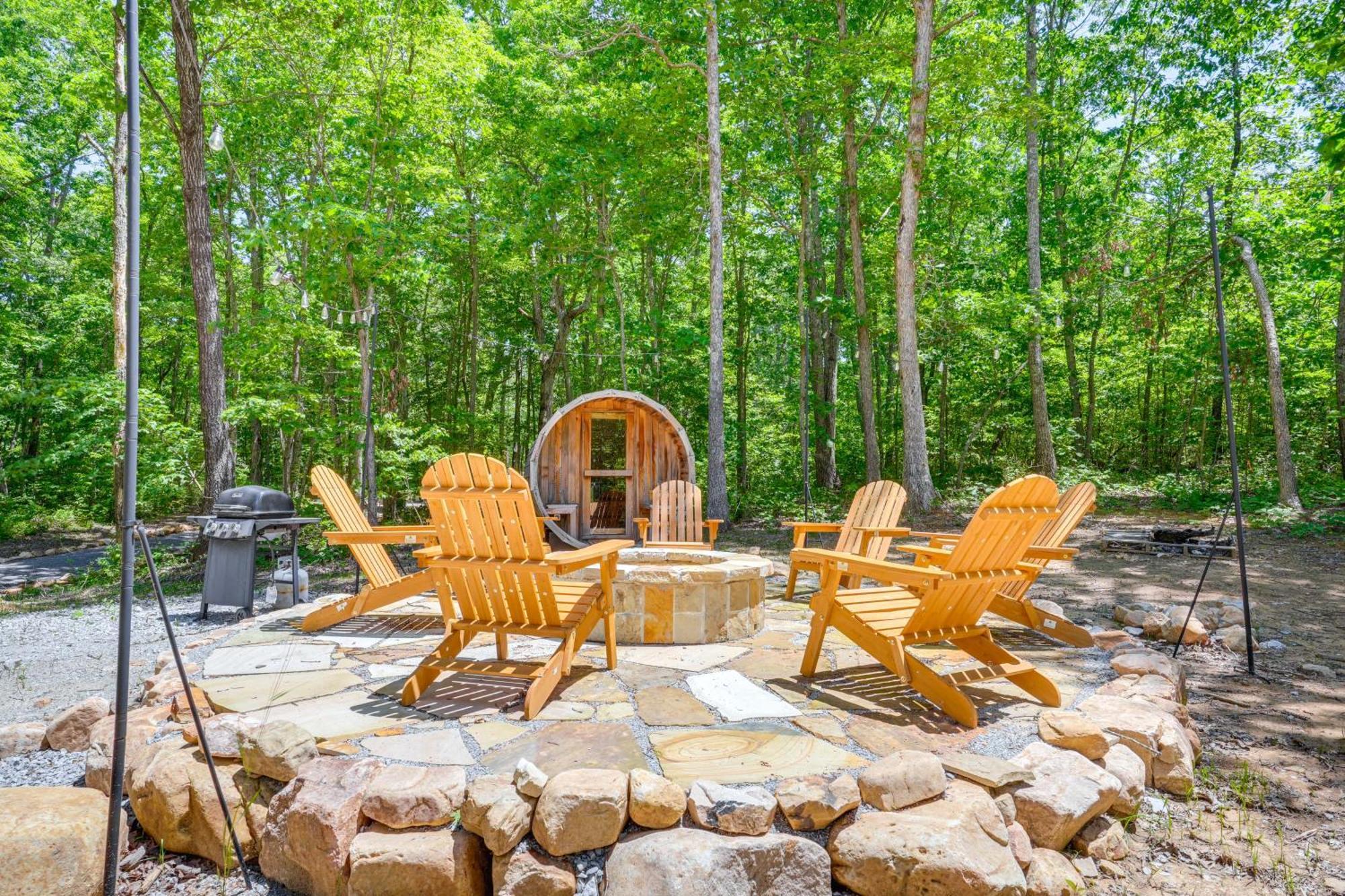 Monteagle Cabin With Swim Spa, Sauna And Fire Pit! ภายนอก รูปภาพ